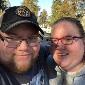 Meet your Posher, Val